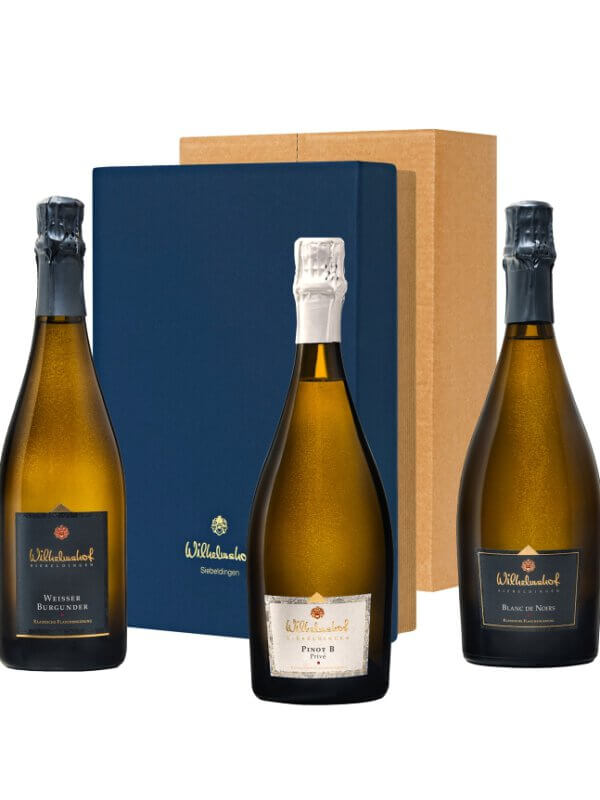 Drei-Flaschen-Sekt-Praesent-Weingut-Sektgut-Wilhelmshof-Siebeldingen-Pfalz